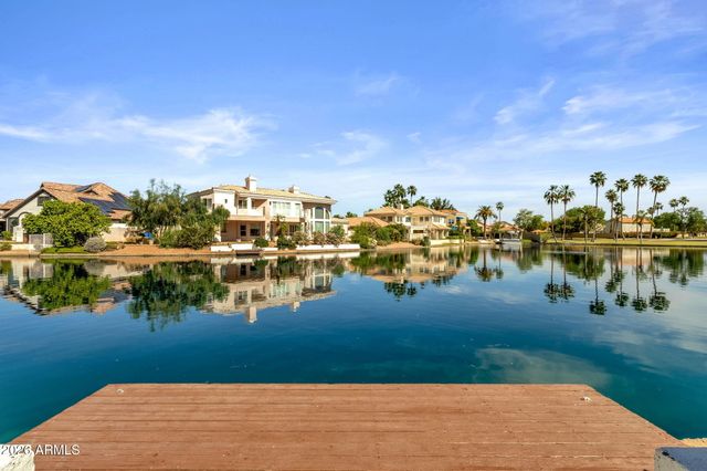 1334 W Sandpiper Drive, Gilbert, AZ 85233