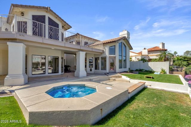 1334 W Sandpiper Drive, Gilbert, AZ 85233