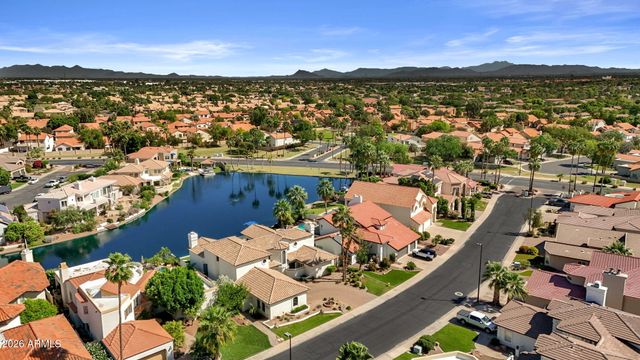 1334 W Sandpiper Drive, Gilbert, AZ 85233