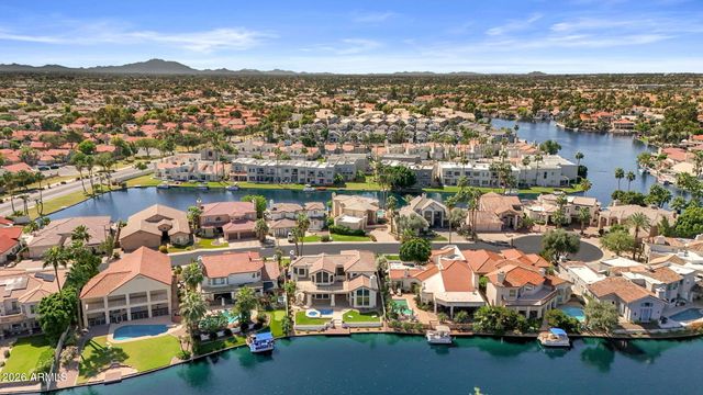 1334 W Sandpiper Drive, Gilbert, AZ 85233