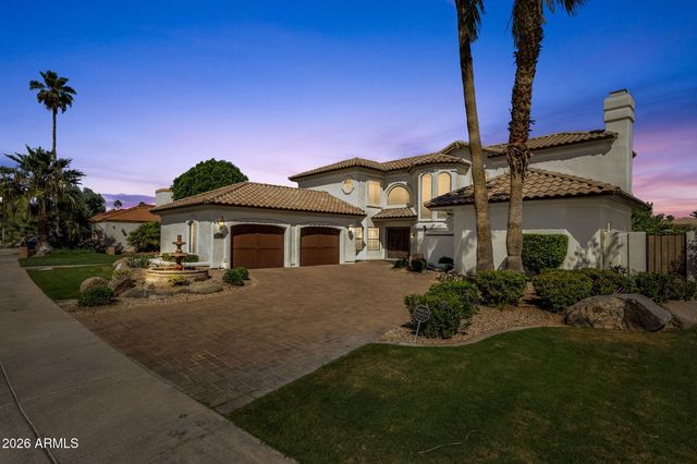 1334 W Sandpiper Drive, Gilbert, AZ 85233