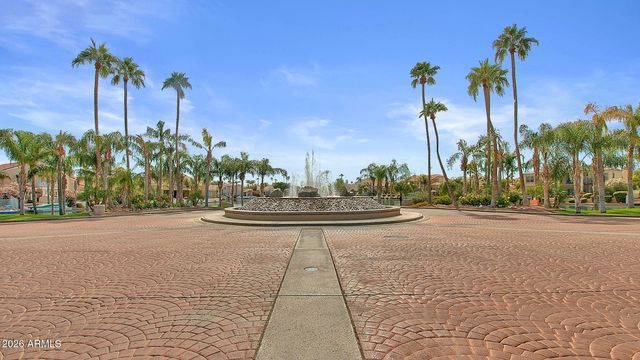 1334 W Sandpiper Drive, Gilbert, AZ 85233