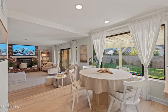 23503 Via Decano, Valencia, CA 91355