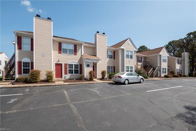 1446 Deerpond LN, Virginia Beach, VA 23464