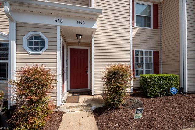 1446 Deerpond LN, Virginia Beach, VA 23464