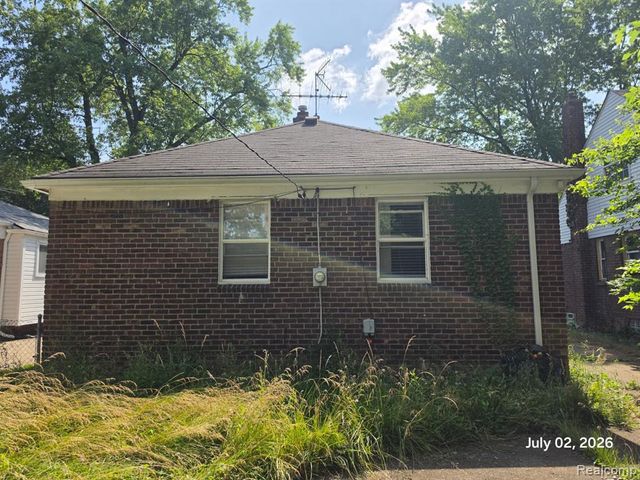 9583 Braile Street, Detroit, MI 48228