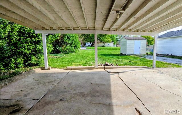 1008 W Main Street, Collinsville, IL 62234