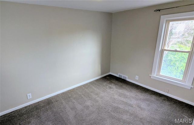 1008 W Main Street, Collinsville, IL 62234