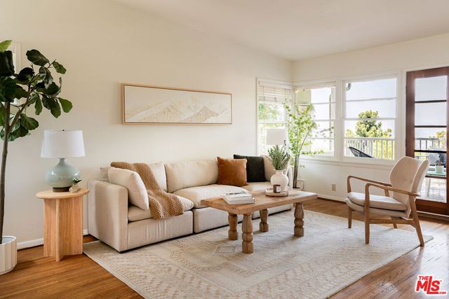 3765 Cazador Street, Los Angeles, CA 90065