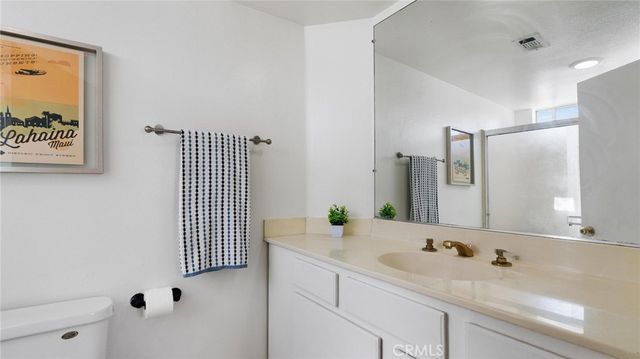 22905 Banyan 228, Saugus, CA 91390