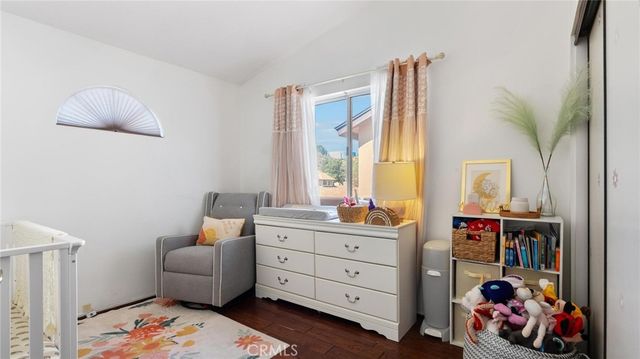 22905 Banyan 228, Saugus, CA 91390