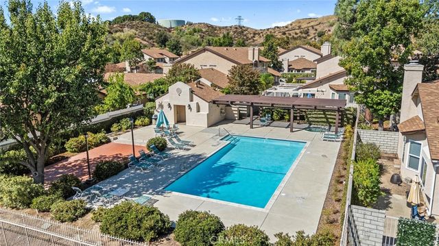 22905 Banyan 228, Saugus, CA 91390