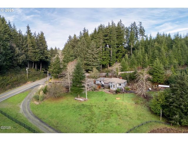 381 S ANDERSON CREEK Rd, Lincoln City, OR 97367