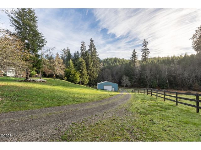 381 S ANDERSON CREEK Rd, Lincoln City, OR 97367