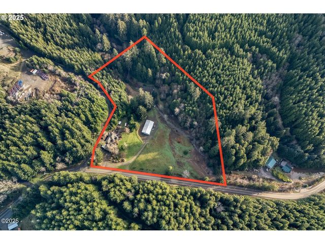 381 S ANDERSON CREEK Rd, Lincoln City, OR 97367