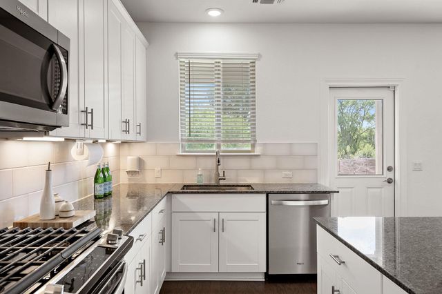 7005 Van Buren LN, Austin, TX 78724