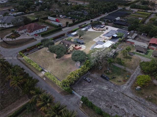 23550 SW 214th Pl, Homestead, FL 33031
