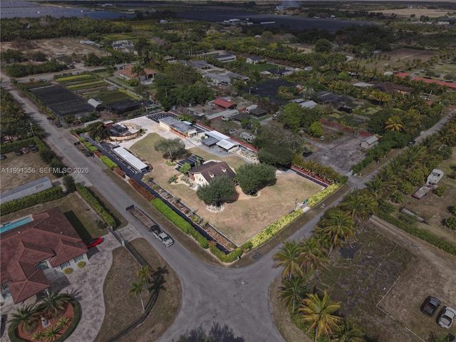 23550 SW 214th Pl, Homestead, FL 33031