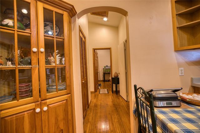 23550 SW 214th Pl, Homestead, FL 33031