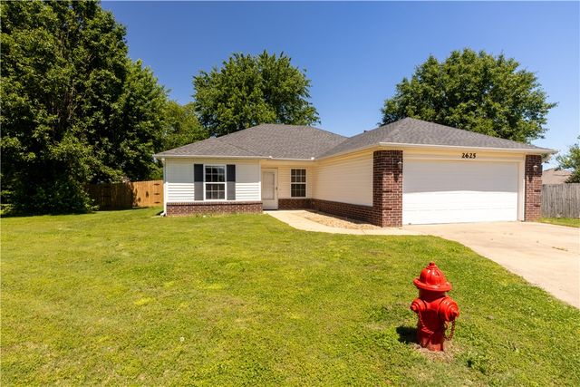 2625 D J Duvall Drive, Pea Ridge, AR 72751