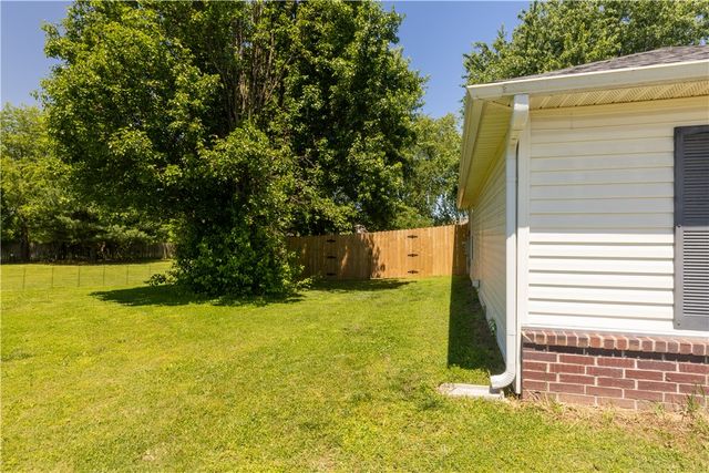 2625 D J Duvall Drive, Pea Ridge, AR 72751