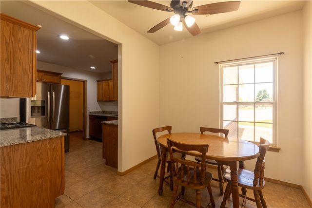 2625 D J Duvall Drive, Pea Ridge, AR 72751