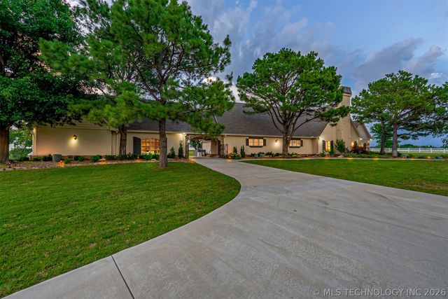 4385 E 181st Street S, Bixby, OK 74008