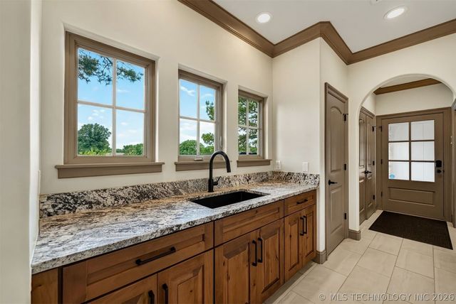 4385 E 181st Street S, Bixby, OK 74008