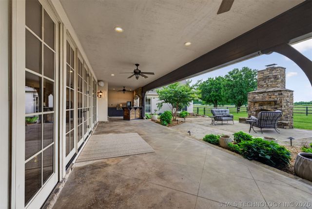 4385 E 181st Street S, Bixby, OK 74008