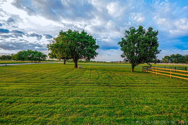 4385 E 181st Street S, Bixby, OK 74008