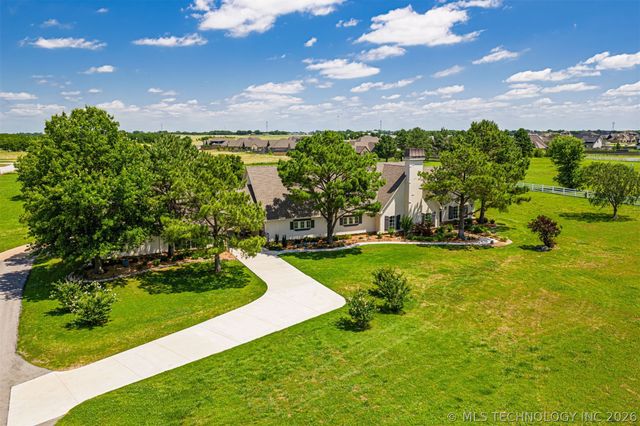 4385 E 181st Street S, Bixby, OK 74008