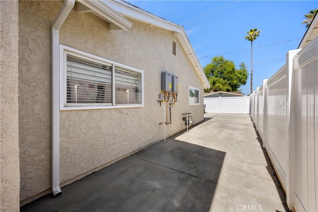 4273 Wheeler, Riverside, CA 92503