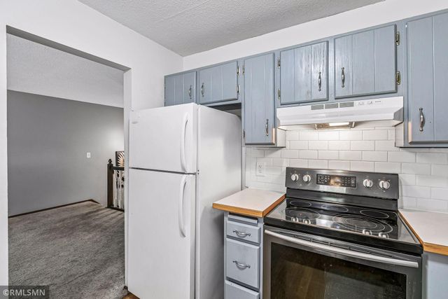 4384 Arden View Court, Arden Hills, MN 55112