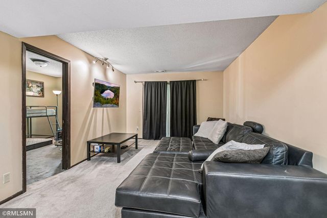 4384 Arden View Court, Arden Hills, MN 55112