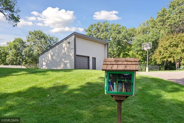 4384 Arden View Court, Arden Hills, MN 55112