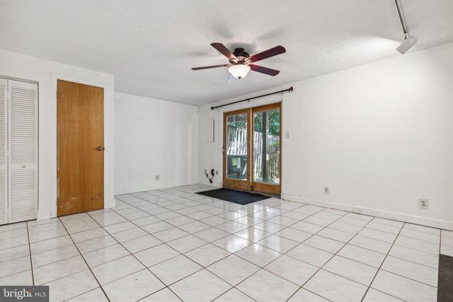 15023 OAK CREST CT, Dumfries, VA 22025