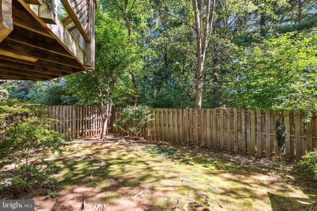 15023 OAK CREST CT, Dumfries, VA 22025