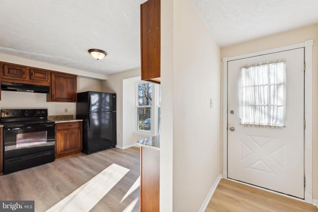 15023 OAK CREST CT, Dumfries, VA 22025