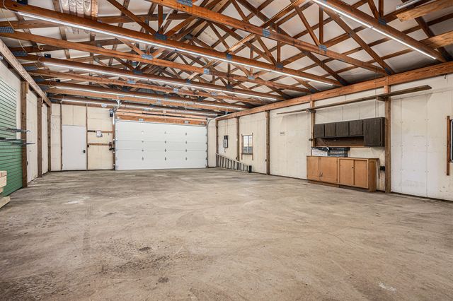 11987 W Indian Lake Drive, Vicksburg, MI 49097