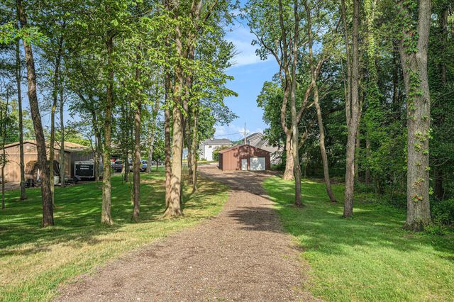 11987 W Indian Lake Drive, Vicksburg, MI 49097