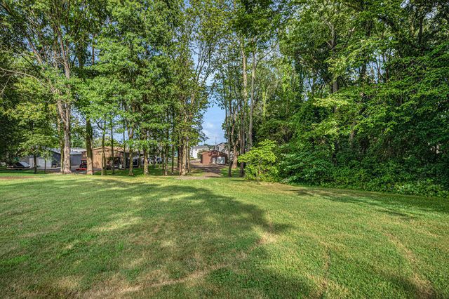 11987 W Indian Lake Drive, Vicksburg, MI 49097