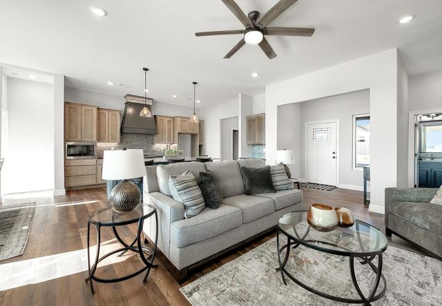 5146 N Lycee St, Bel Aire, KS 67226