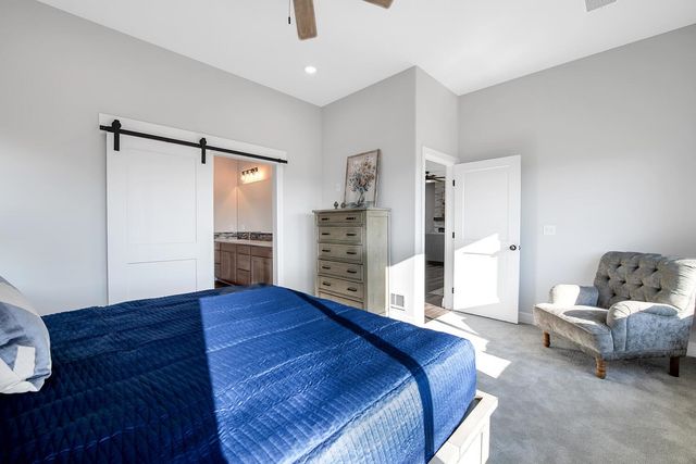 5146 N Lycee St, Bel Aire, KS 67226