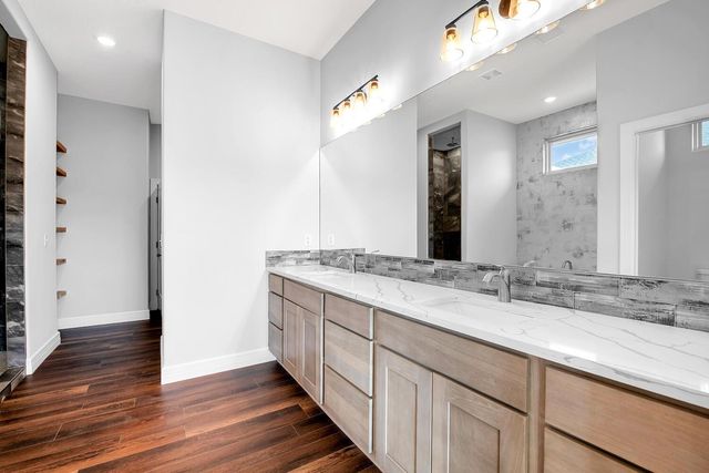 5146 N Lycee St, Bel Aire, KS 67226