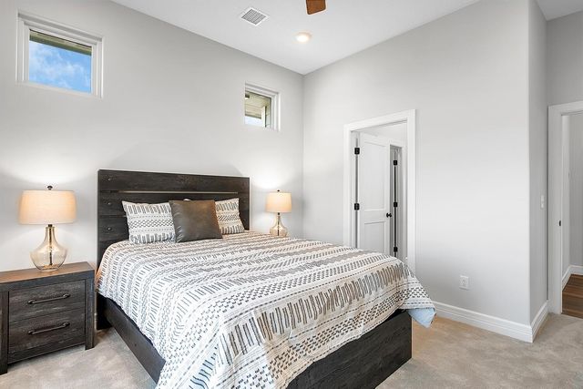 5146 N Lycee St, Bel Aire, KS 67226