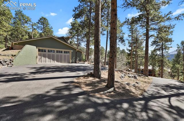 240 Sun Ridge Court, Woodland Park, CO 80863