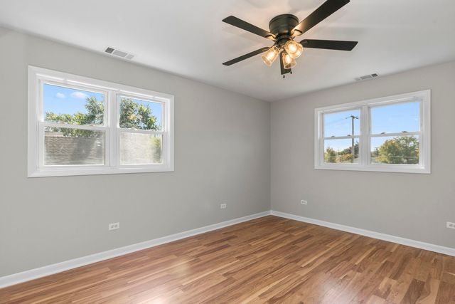 4510 Kenilworth Avenue, Forest View, IL 60402