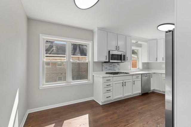 4510 Kenilworth Avenue, Forest View, IL 60402