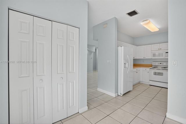 15521 SW 151st Ter, Miami, FL 33196