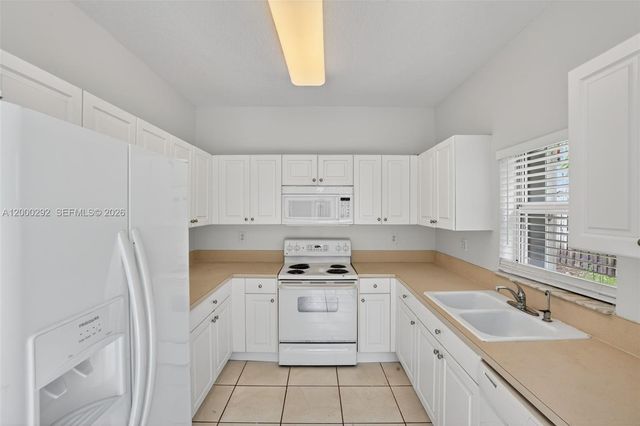 15521 SW 151st Ter, Miami, FL 33196